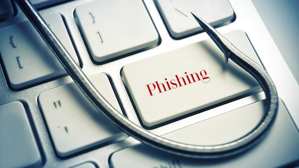 Mumbai: Woman wanting to raise complaint against errant auto driver, loses money in phishing fraud - Vimarsana News
