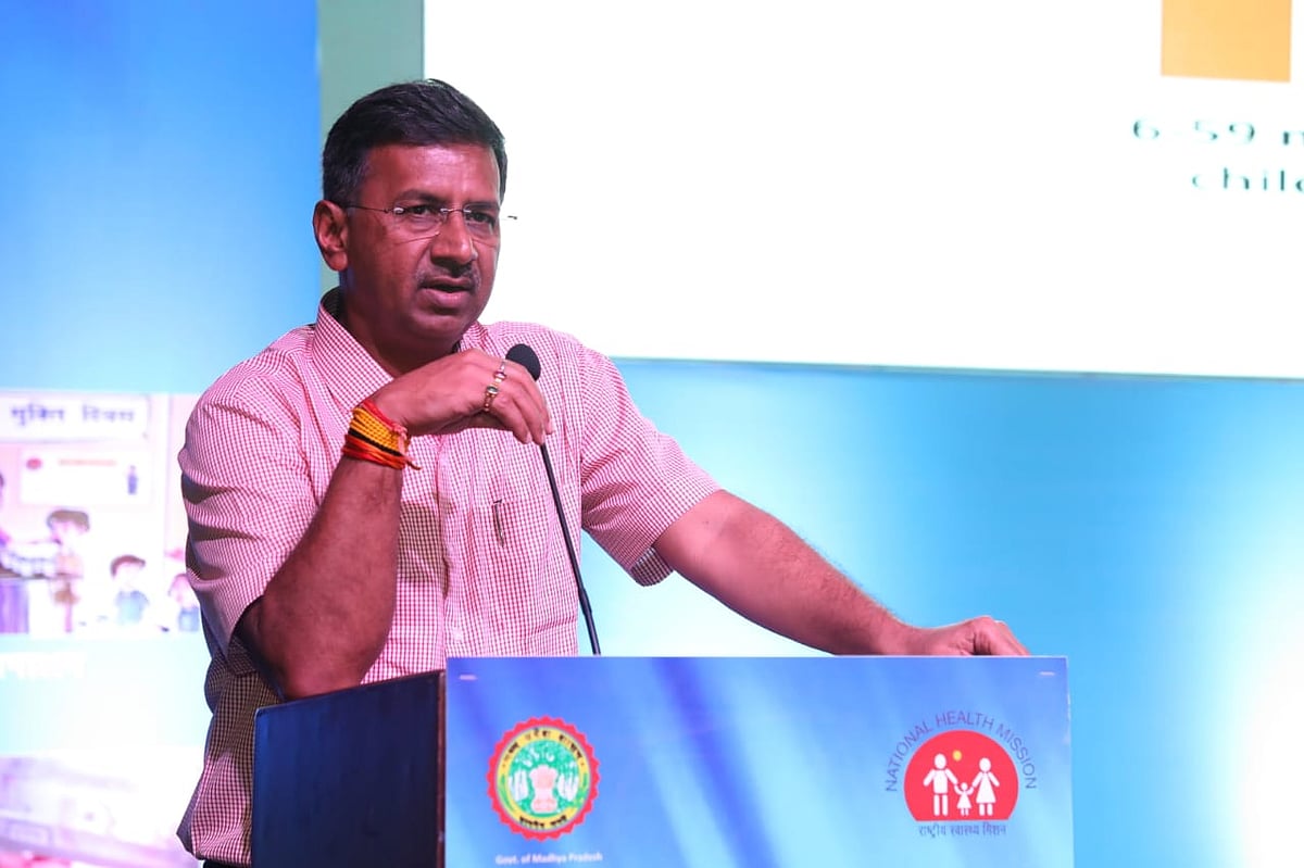 Indore: Bid to pull down MMR, IMR; Collector warns health activists, officials of strict action if found negligent in mother, child care - Vimarsana News