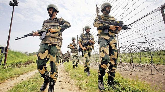 Tripura: BSF arrests Bangladeshi teenager for entering India illegally to buy chocolates - Vimarsana News