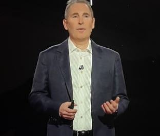 Amazon CEO says will improve workers' safety amid criticism - Vimarsana News