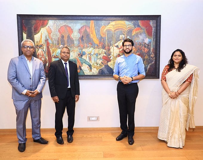 Aaditya Thackeray meets with Maldives minister, shares insights on education - Vimarsana News