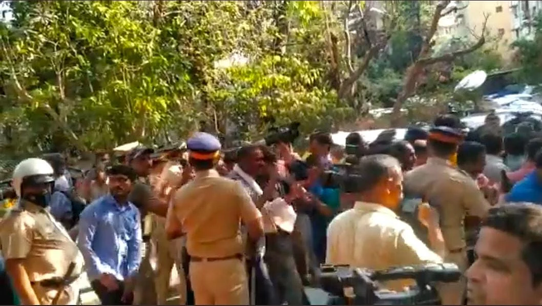 Mumbai: Striking MSRTC employees protest outside Sharad Pawar’s home for not doing anything, take...