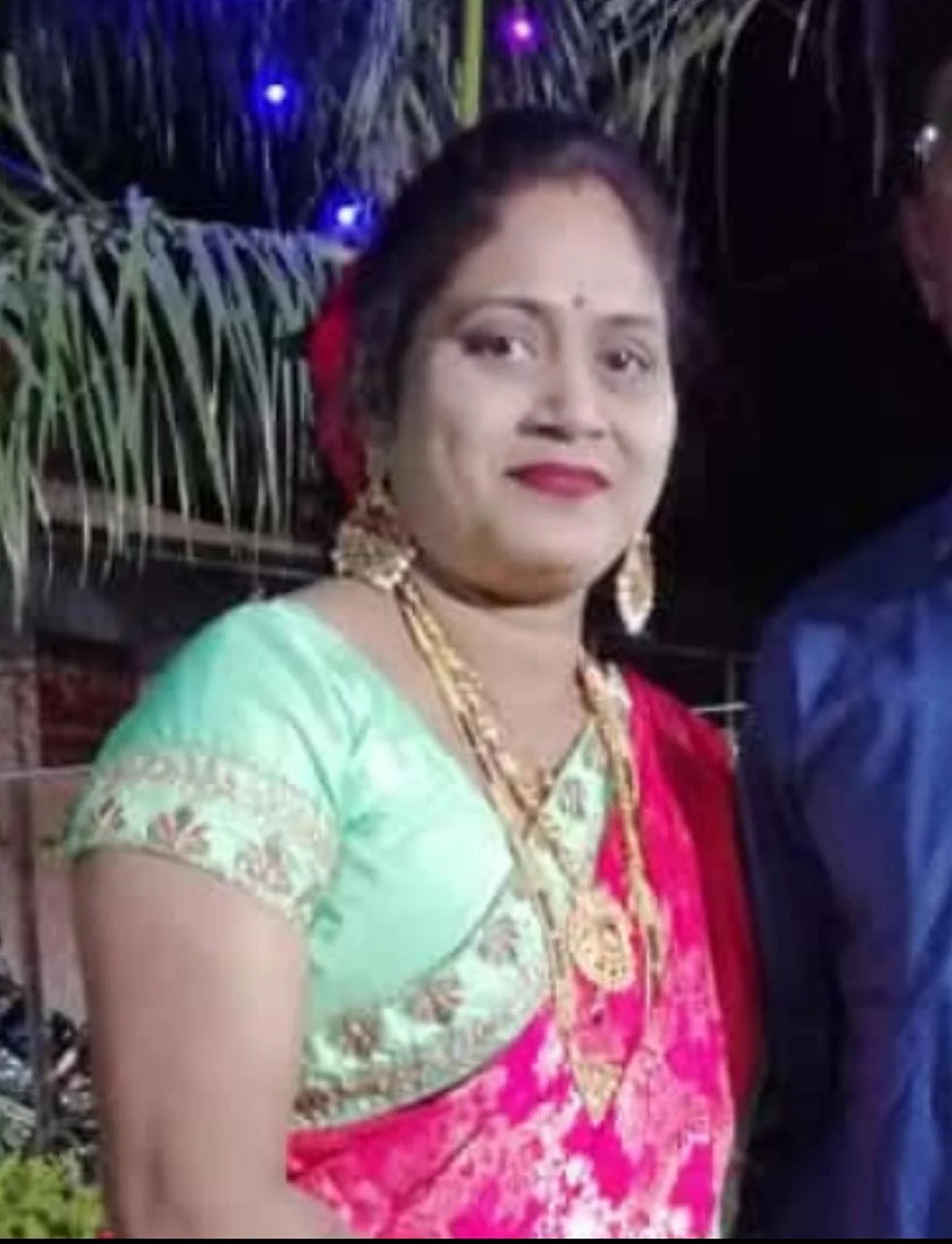 Mumbai: Rationing dept employee falls from local train while trying to catch theif who stole her...