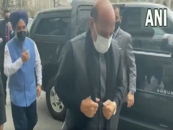 WATCH: Defence Minister Rajnath Singh arrives in Washington for India-US 2+2 ministerial dialogue - Vimarsana News