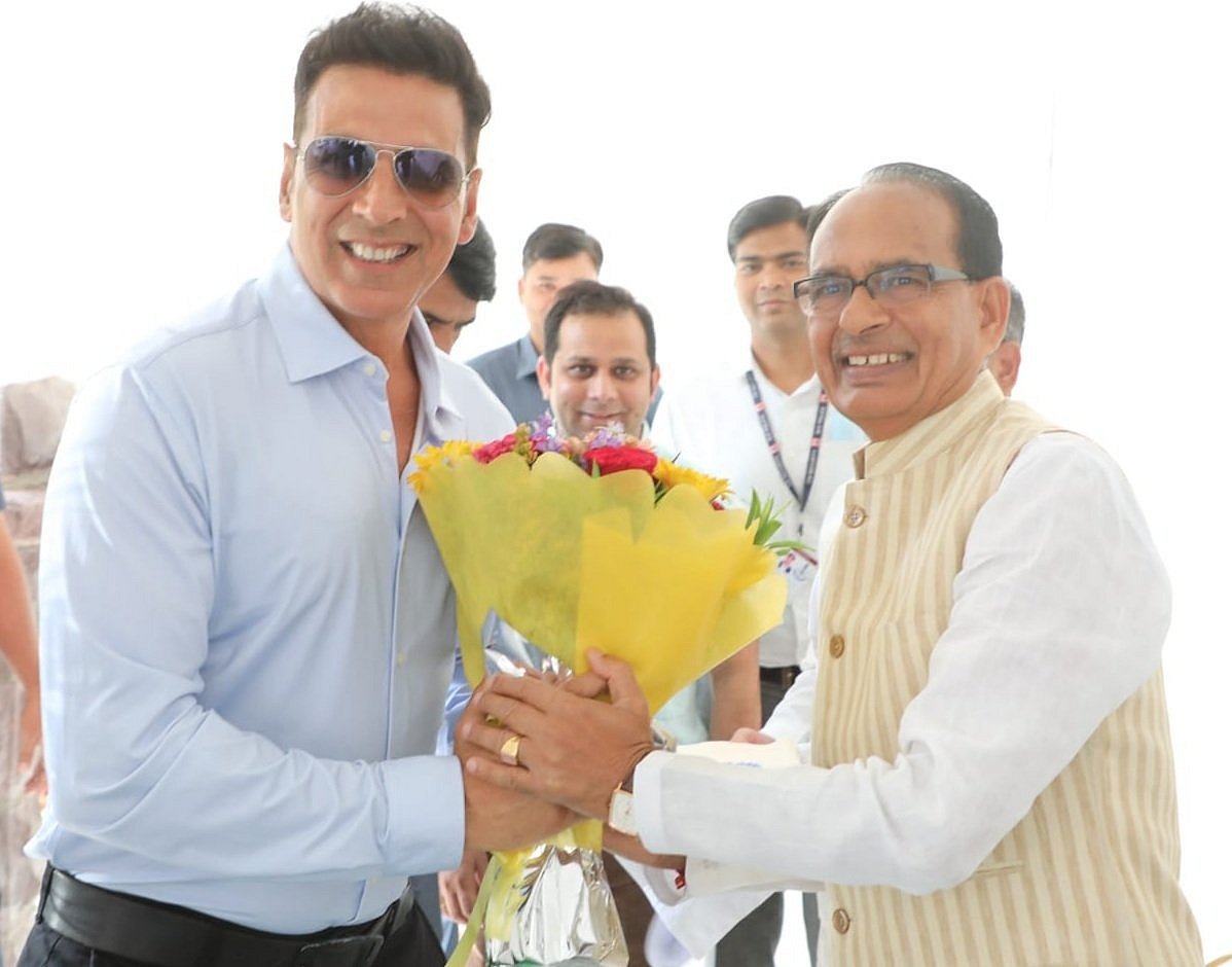 Bhopal: Bollywood actor Akshay Kumar meets CM Chouhan - Vimarsana News