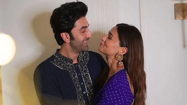 Ranbir Kapoor and Alia Bhatt to get married on April 17? Here's what we know - Vimarsana News