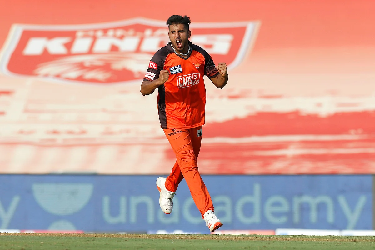 Sunil Gavaskar backs young pace sensation Umran Malik, says take him to England for one-off Test,...