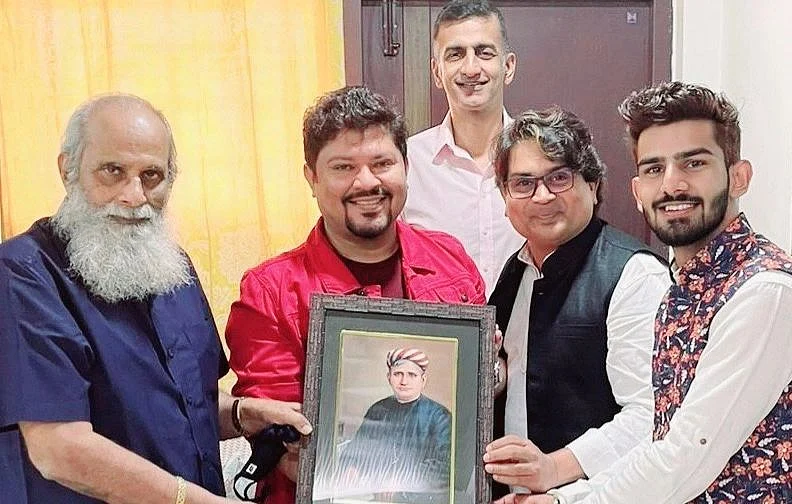 article-image