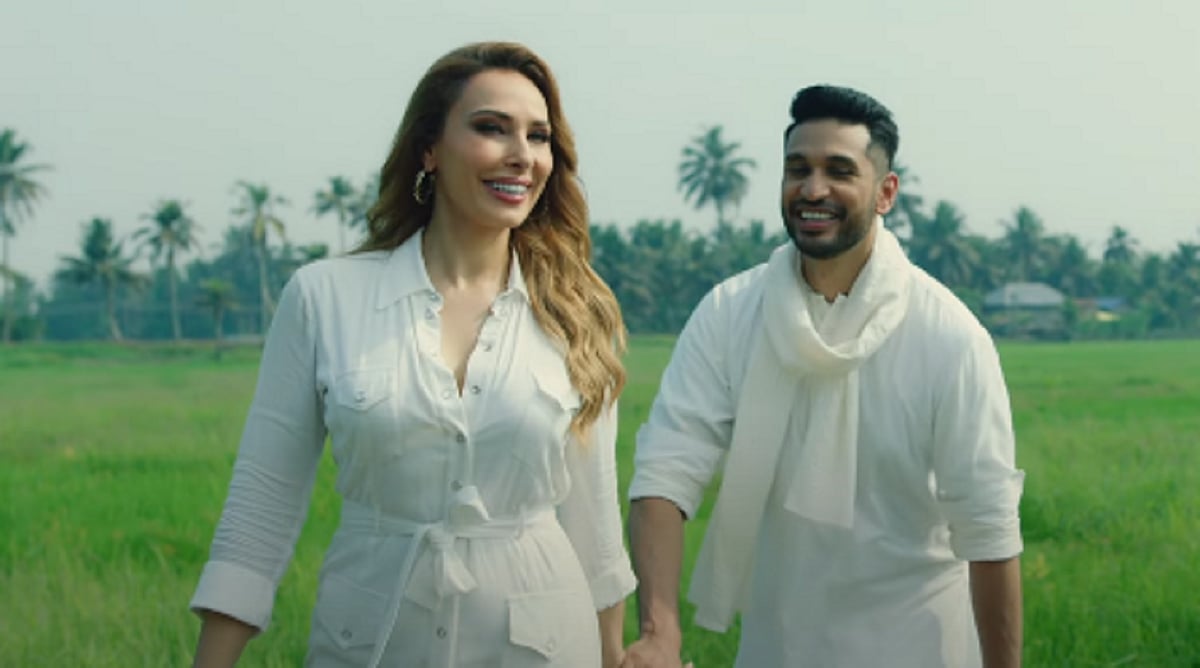 Watch: Iulia Vantur and Arjun Kanungo's soulful love song 'Tera Tha Tera Hoon' out - Vimarsana News