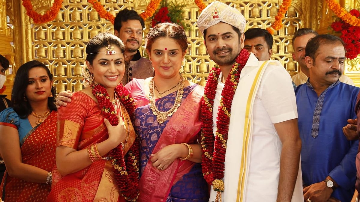 After 'Modala Preethiya Payana', team 'Wedding Gift' to drop another song on Friday - Vimarsana News