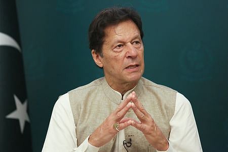 Pakistan: Imran Khan's key aides put on stop list by top investigation agency, barred from leaving country - Vimarsana News