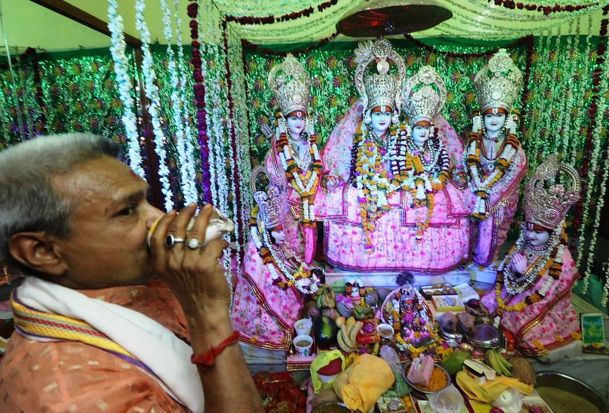 Madhya Pradesh: Ram Navmi celebrated with gusto in Sendhwa - Vimarsana News