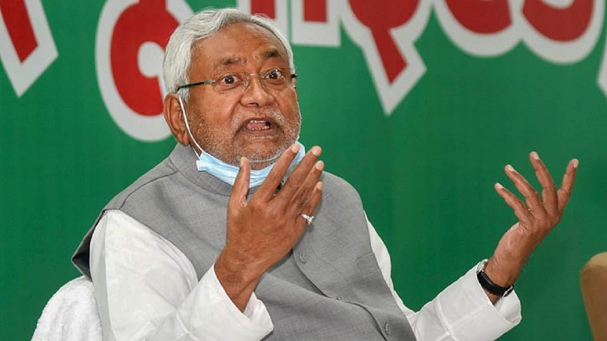 Bihar: CM Nitish Kumar keeps Union minister RCP Singh on edge for Rajya Sabha term amid straining ties with BJP - Vimarsana News