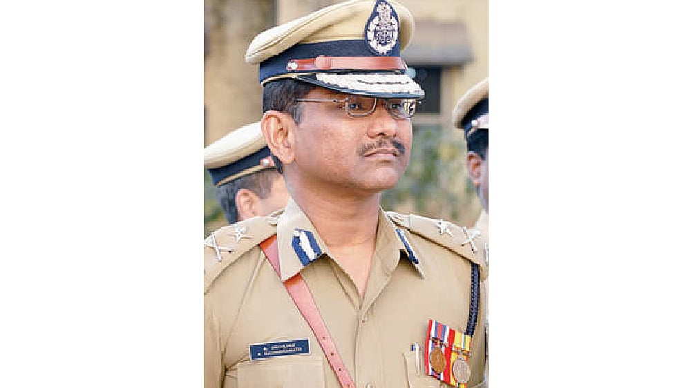 Karnataka IPS officer Dr P Ravindranath resigns for fourth time, says 'being harassed for taking legal actions' - Vimarsana News
