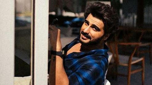 Arjun Kapoor completes 10 years in Bollywood; says 'Ishaqzaade catapulted me to overnight fame' - Vimarsana News