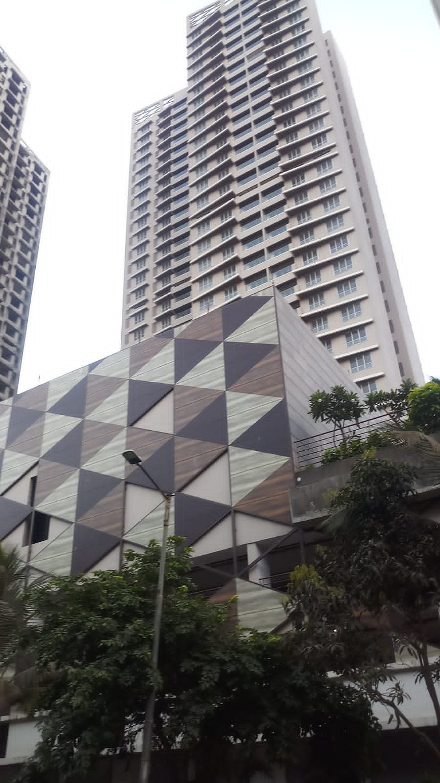 Mumbai: Over 500 homebuyers part of Pvt project in Patra Chawl distressed over delay in possession of flats - Vimarsana News