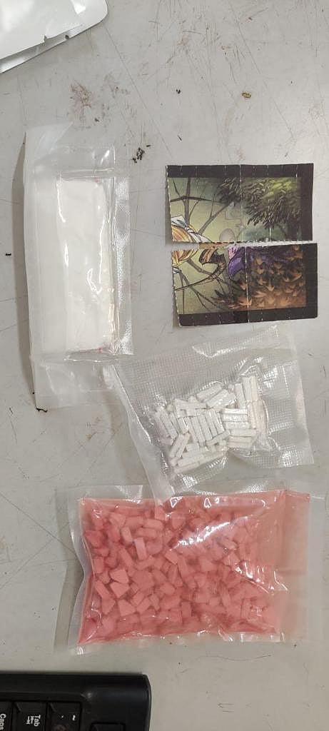 Mumbai: NCB seizes drugs in two operations, 1 held; see pics - Vimarsana News