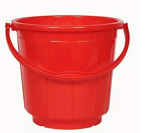 E-commerce portal sells red bucket for Rs 25,999; Twitteratis become sarcastic - Vimarsana News