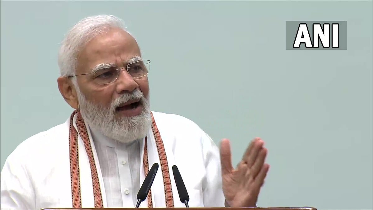 PM Narendra Modi lauds Kidambi Srikanth for leading Team India to historic Thomas Cup win - Vimarsana News