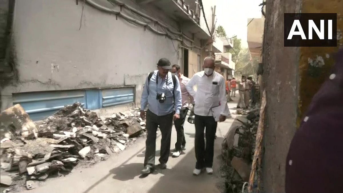 Delhi: NHRC team visits Mundka building fire site that claimed 27 lives, takes suo motu cognizance - Vimarsana News