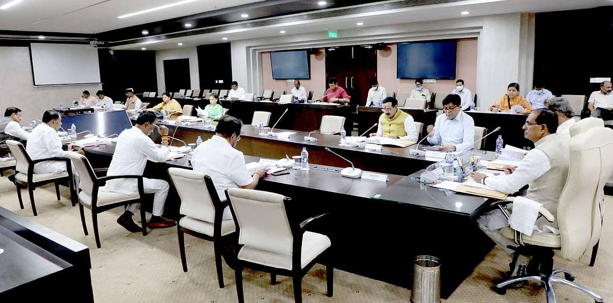 MP Cabinet Decision: Rs 25,000 to Ladli Laxmis for after-school course - Vimarsana News