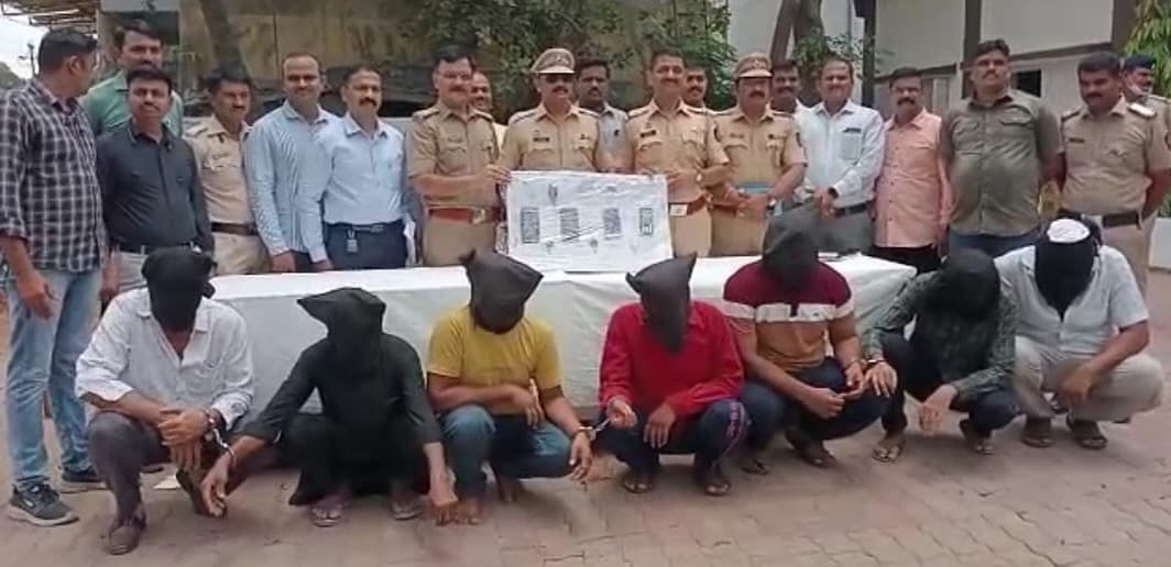 Manpada police arrest 7 persons for duping developer of Rs 2 crore - Vimarsana News