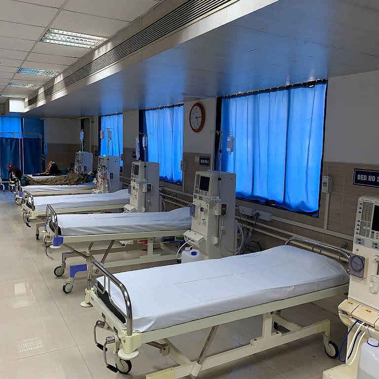 Navi Mumbai AAP demands improvement at dialysis centre in Airoli civic