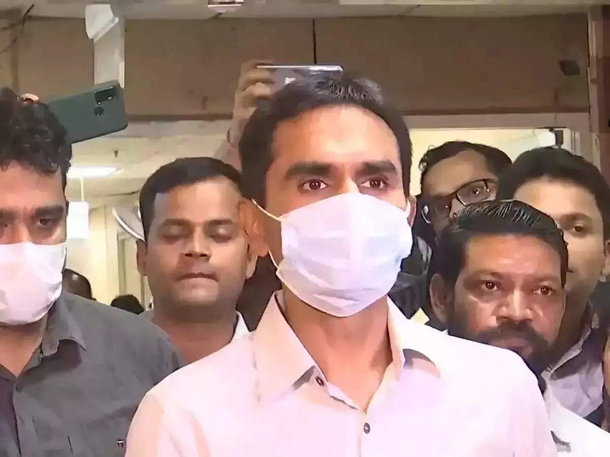 Mumbai Cruise drug haul case: 'Cannot comment as not associated with NCB now', says Sameer Wankhede - Vimarsana News