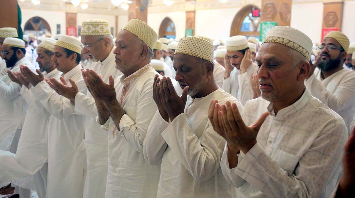 Bhopal: Covid restriction-free Eid for Muslims after two years - Vimarsana News