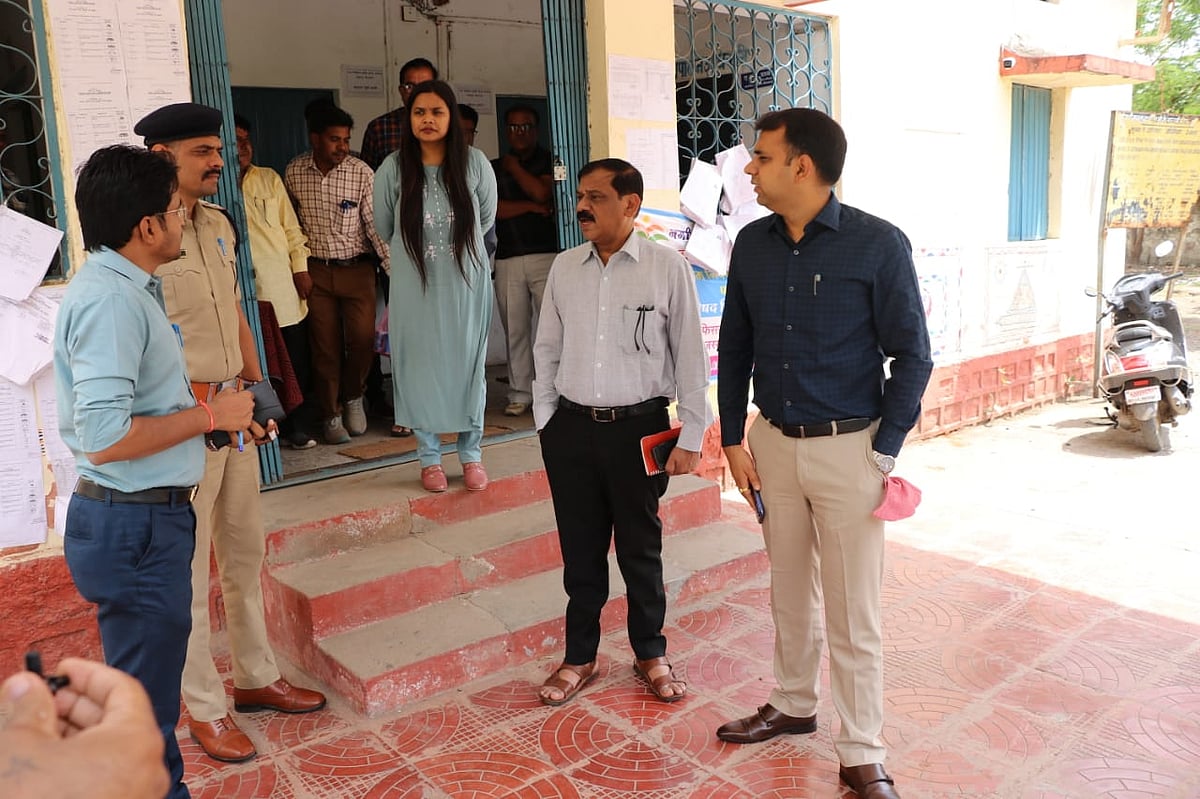 Meghnagar: District election officer inspects scrutiny of nomination papers - Vimarsana News