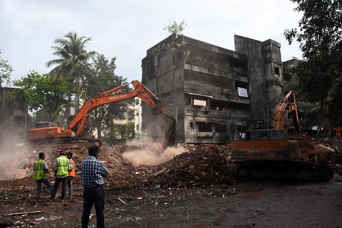 Kurla building collapse: 3 house owners booked - Vimarsana News