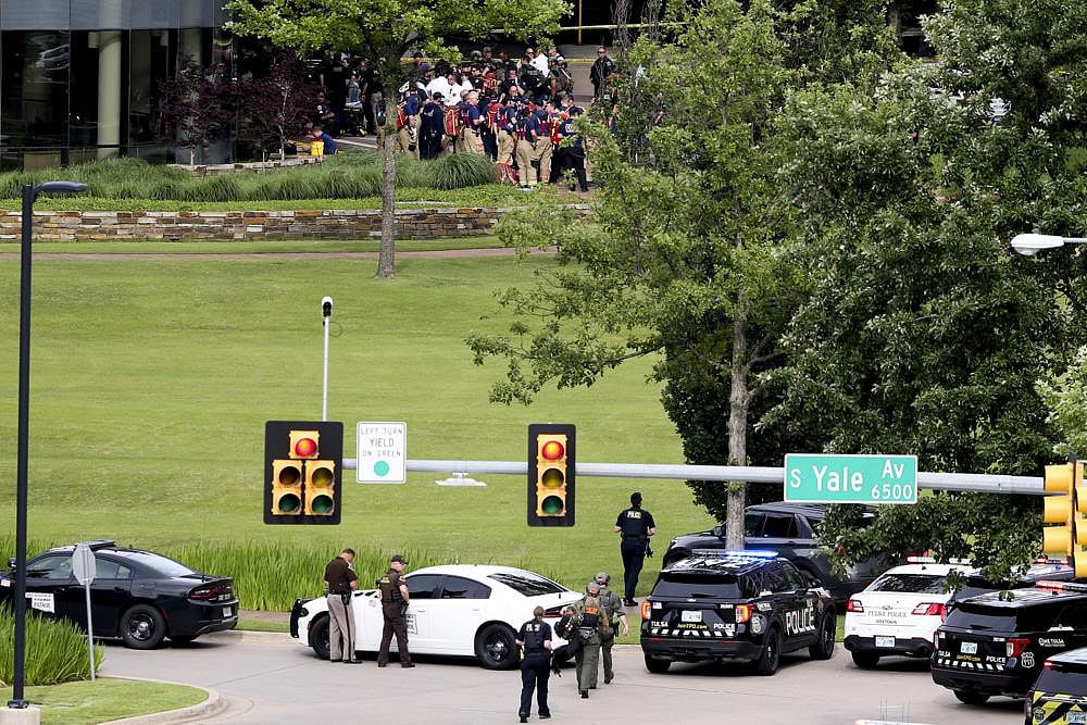 Oklahoma hospital shooting: 4 killed, many injured as gunman opens fire - Vimarsana News