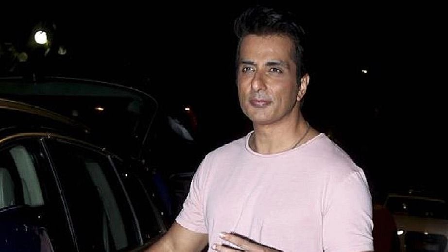 Sonu Sood NOT campaigning for Congress in Madhya Pradesh local polls - Vimarsana News