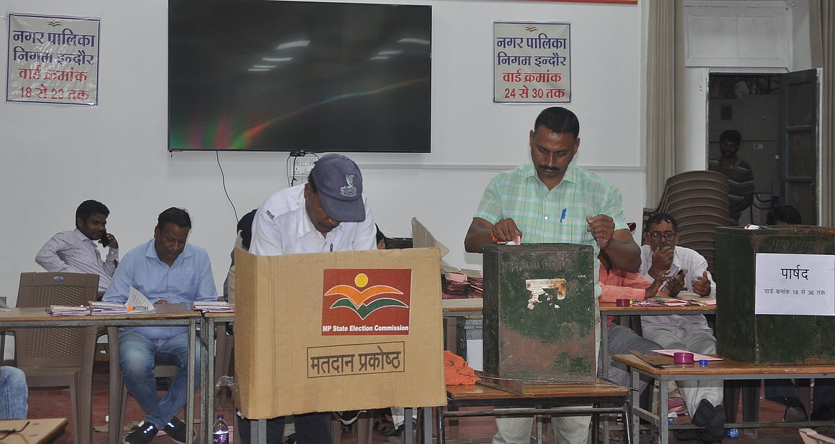 Indore Municipal Corporation polls: Training of poll personnel begins - Vimarsana News