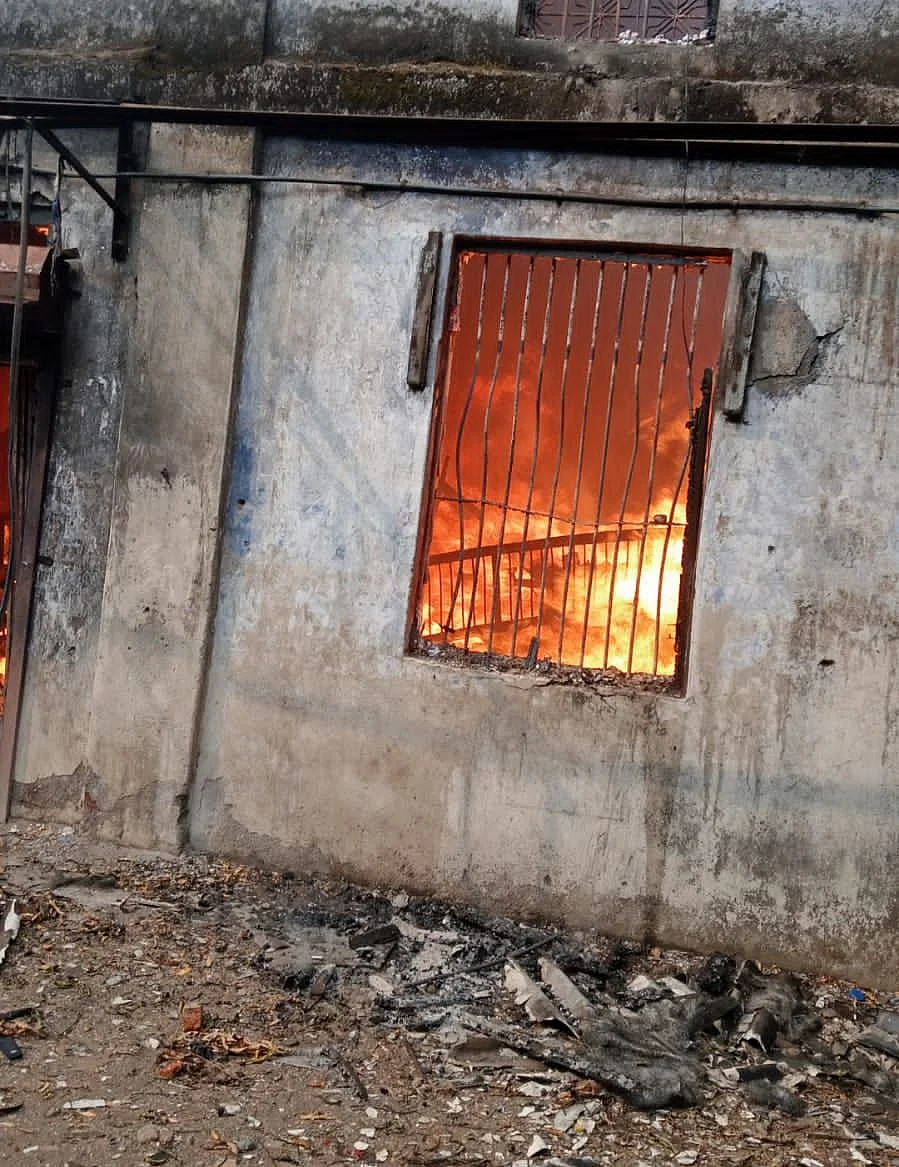 As per the fire department, four fire tenders are present at the spot.