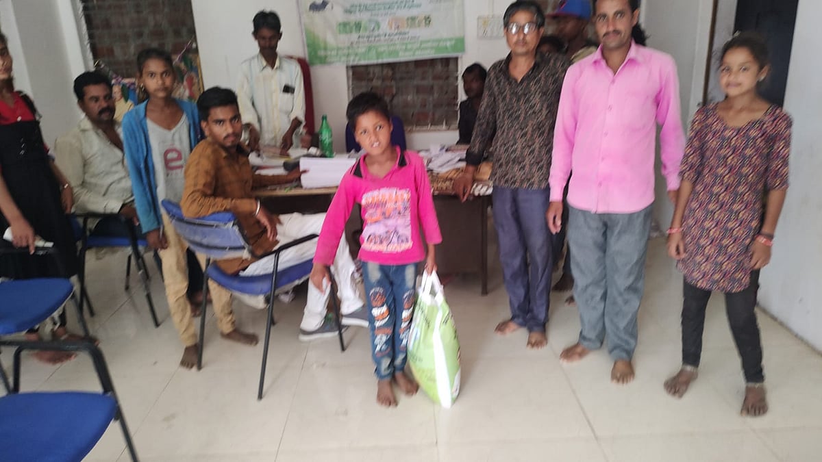 Sardarpur: Non-updated data leaves kids in the lurch - Vimarsana News