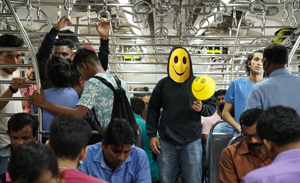 Ek Villain Returns: Mohit Suri's famous 'villain' spotted across India - Vimarsana News