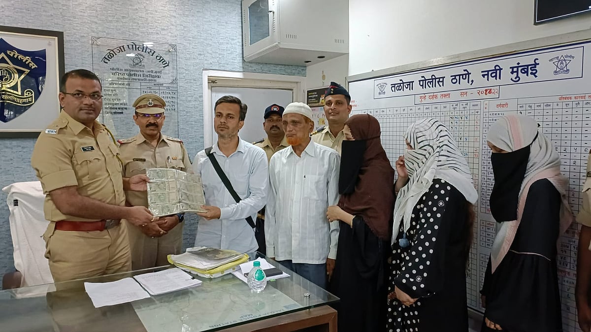 Navi Mumbai: Constables deposit accident victims' belongings including Rs 4 lakh cash at police station, receive praise for honesty - Vimarsana News