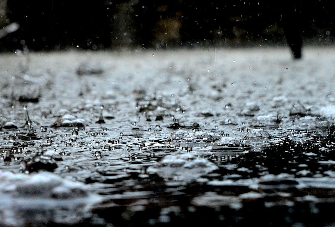 Flood-like situation in North Bengal while South Bengal faces scorching heatwave - Vimarsana News