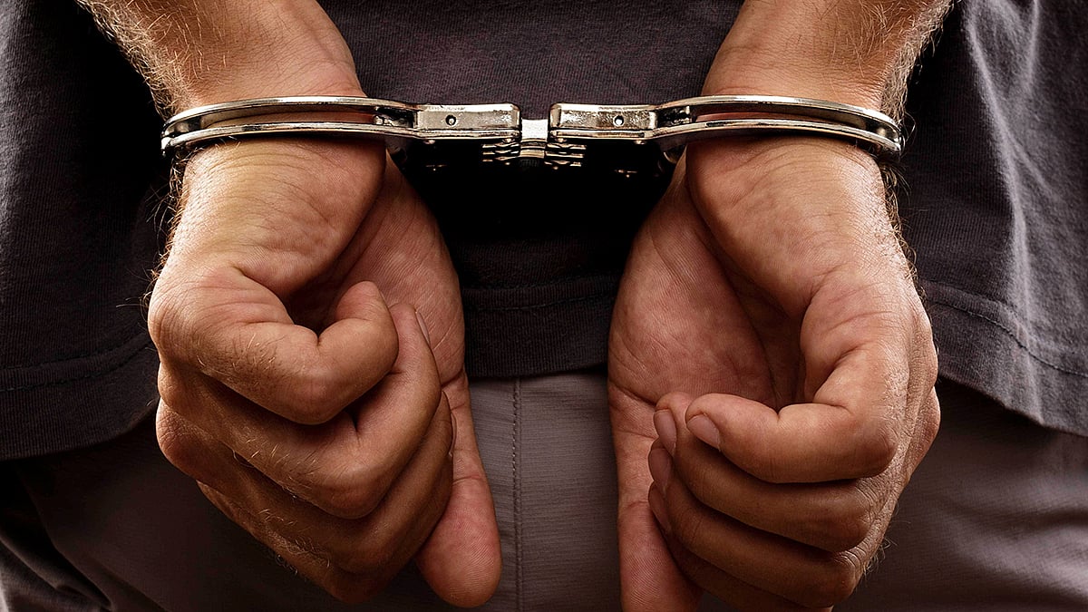 Mumbai: Delivery executive arrested for committing theft of goods - Vimarsana News