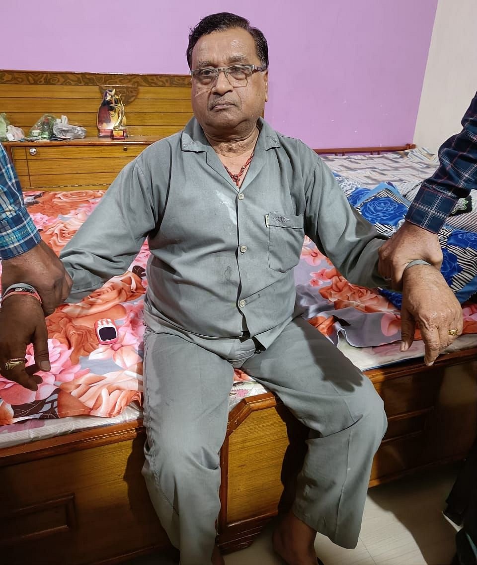 Sarangarh Chief Municipal Officer caught red handed for taking bribe of Rs 10,000 - Vimarsana News