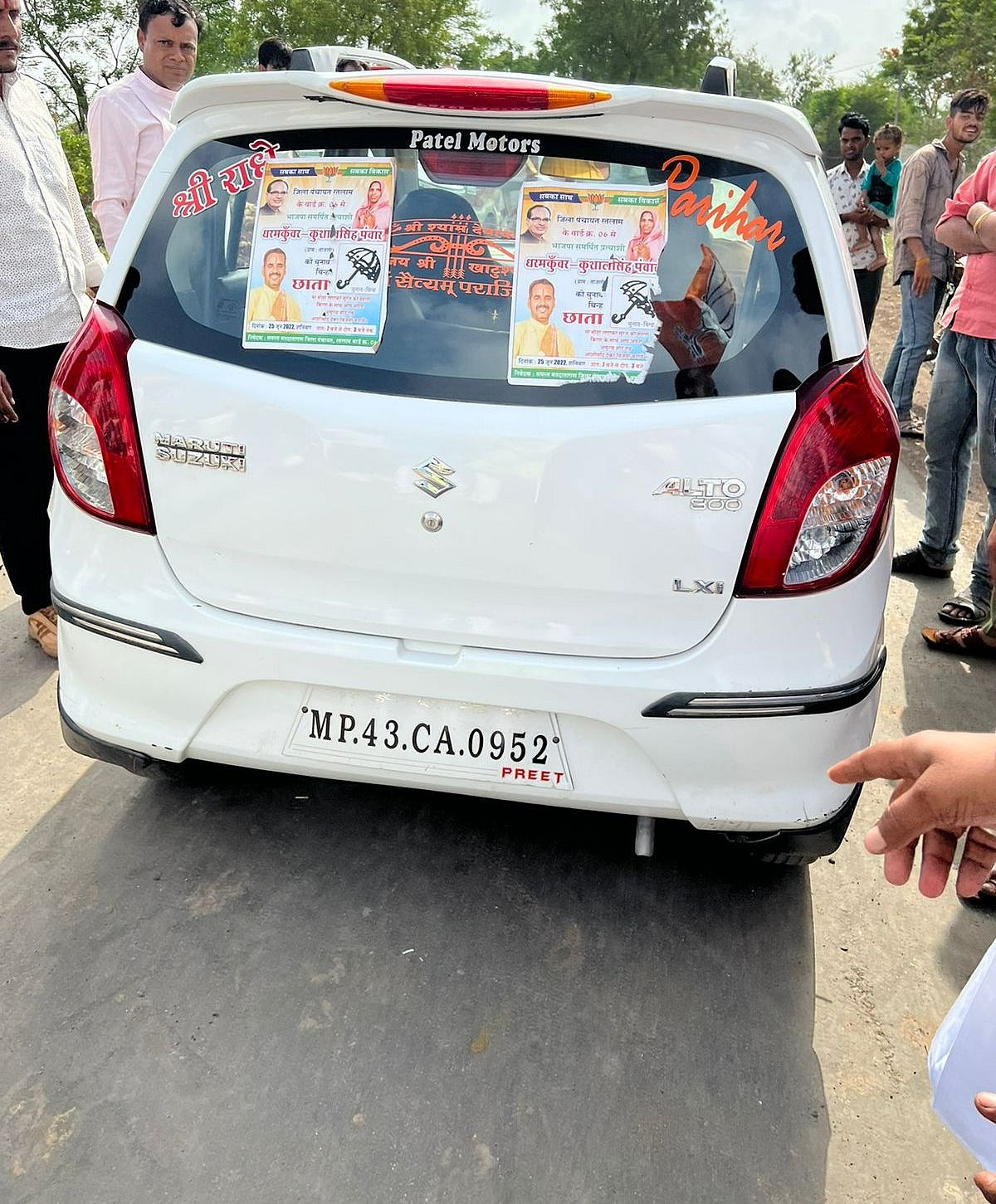 Alot: BJP leader escapes unhurt in attack on campaign vehicle - Vimarsana News
