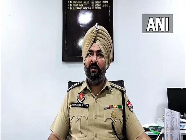 Punjab: Two students fall off hostel building in Jalandhar during fight over birthday party, one dead - Vimarsana News