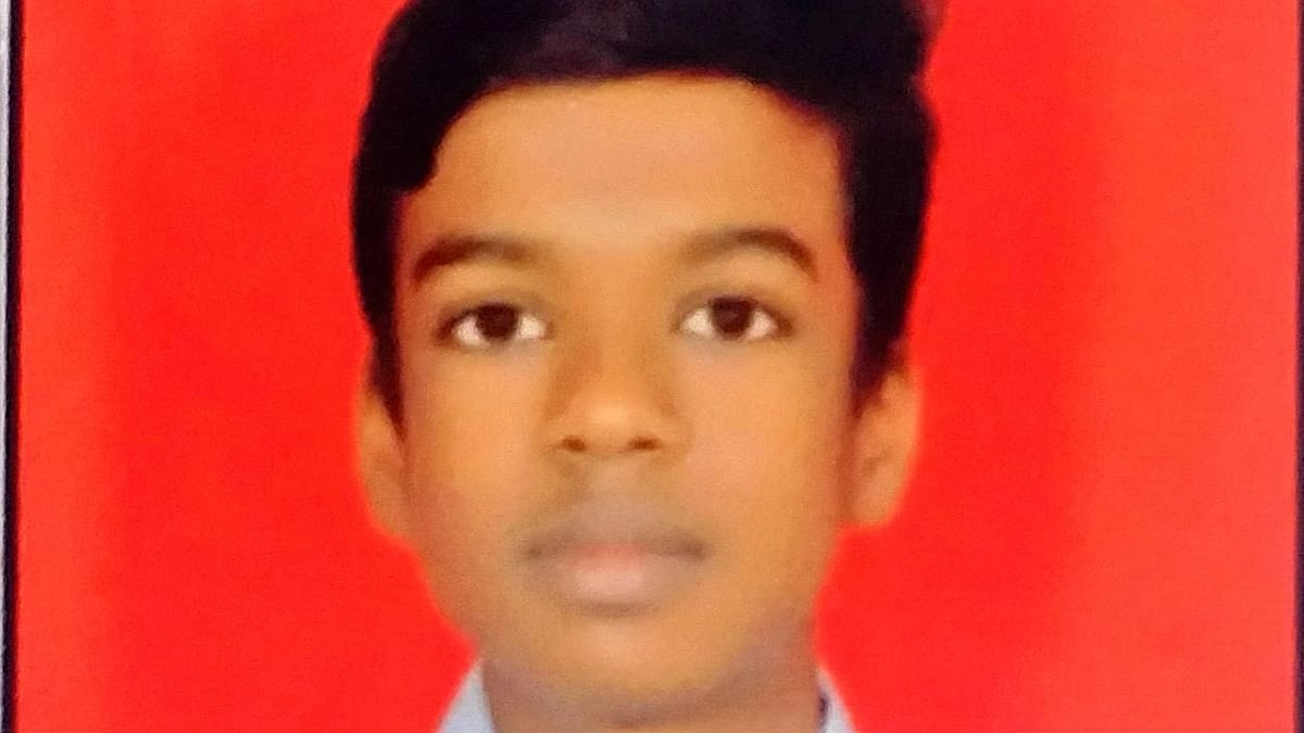 Mhow: Anurag Patel tops town in Class 10 - Vimarsana News