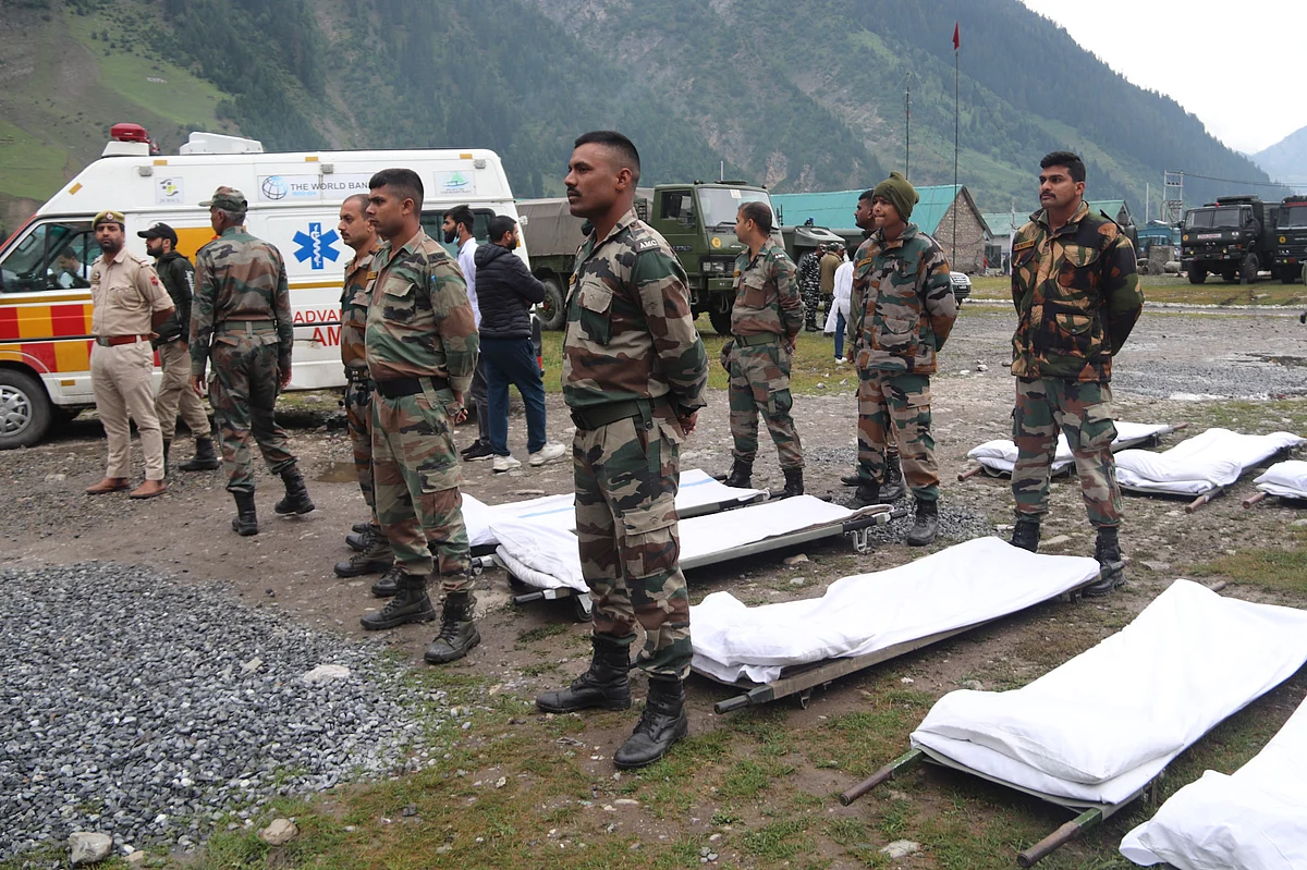 In the view of the possible incidents of cloudbursts, the Jammu and Kashmir has issued an advisory and has ordered all SDMs, tehsildars of Ramban district to remain on high alert.