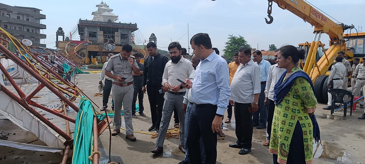 Kubareshwar Dham tragedy: Woman killed, several devotees injured in dome collapse in Sehore - Vimarsana News