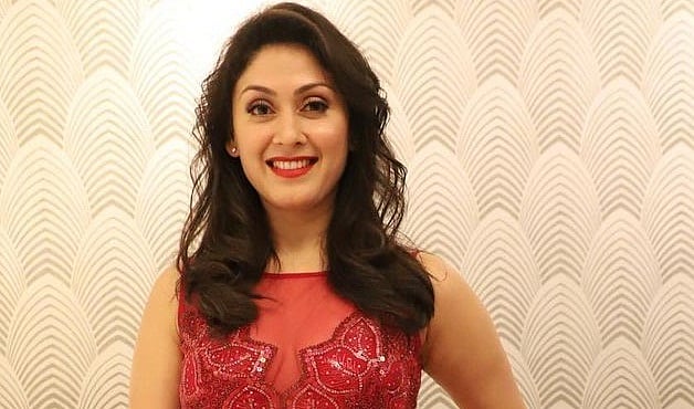 Manjari Fadnnis says, 'Social media invasion has become too much.' - Vimarsana News