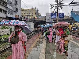 Mumbai: Masjid, Parel's roofless stations add to commuters' woes during rains - Vimarsana News