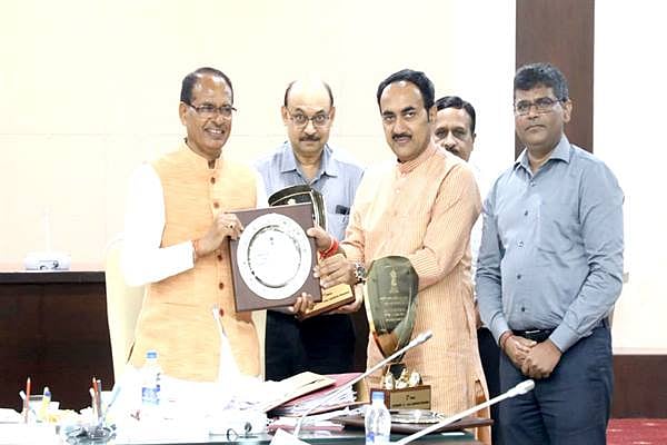 Bhopal: Centre praises Madhya Pradesh government for good work in mining sector - Vimarsana News