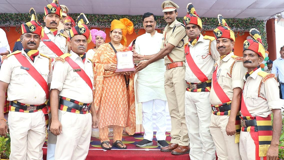 Khandwa celebrates Independence Day - Vimarsana News